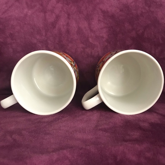 Vintage Japan Flower Pedestal Mugs - Set of 2 - Picture 4 of 4